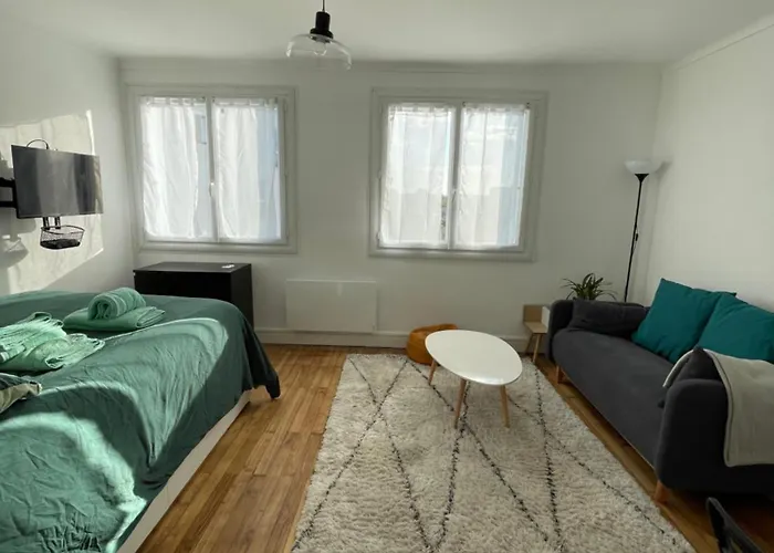 Cosy - Au Pied Du Tram - Parking - Wifi Appartement *